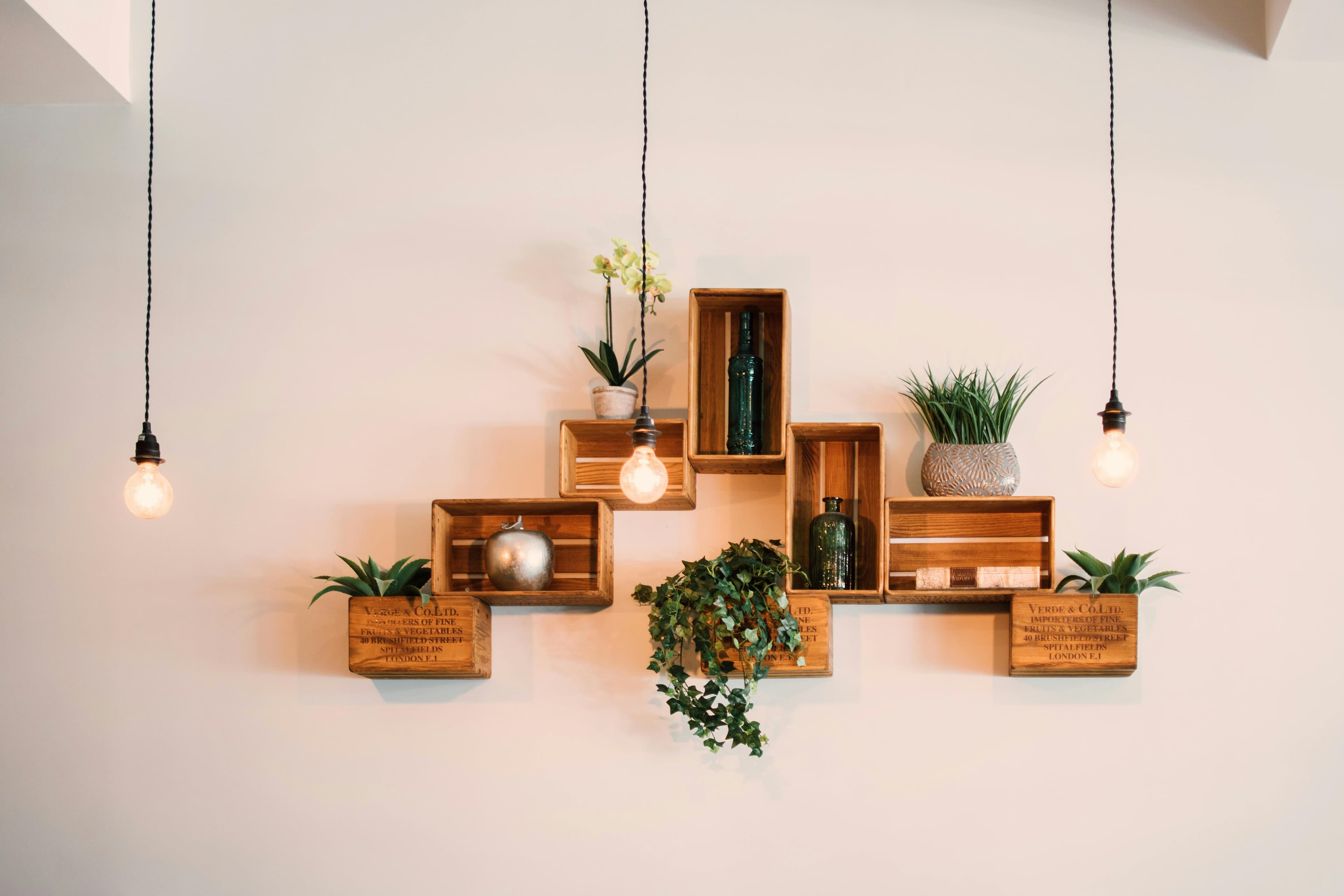 Efficient space utilization with cutting-edge design concepts.